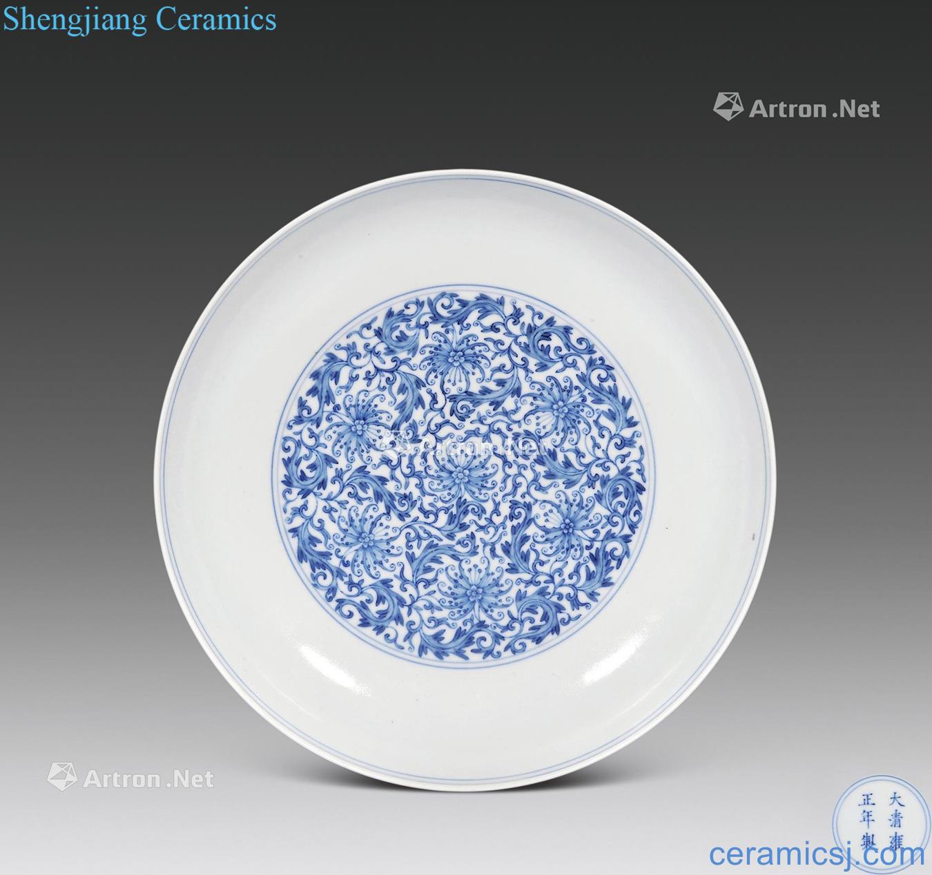 Qing yongzheng Blue and white tie up flower tray