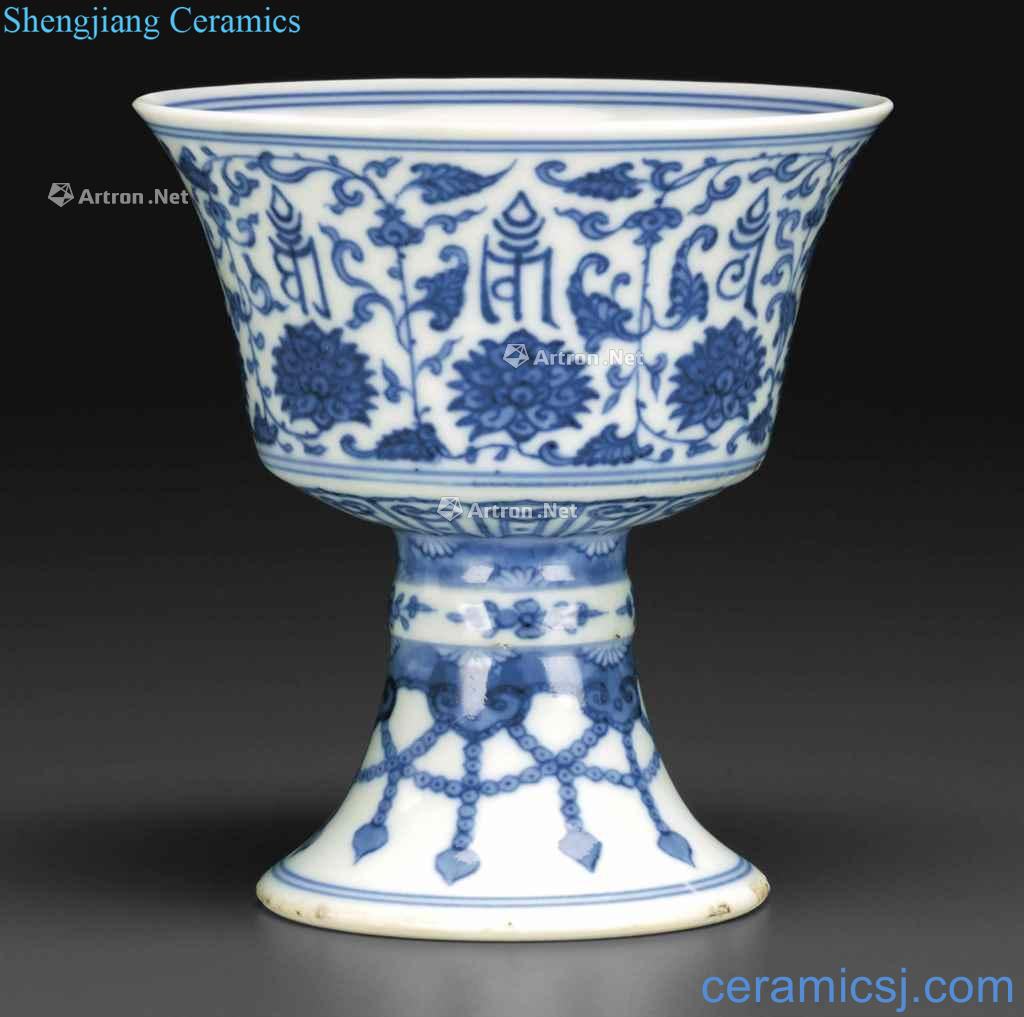 Qing jiaqing Blue and white lotus flower grain Sanskrit best 盌