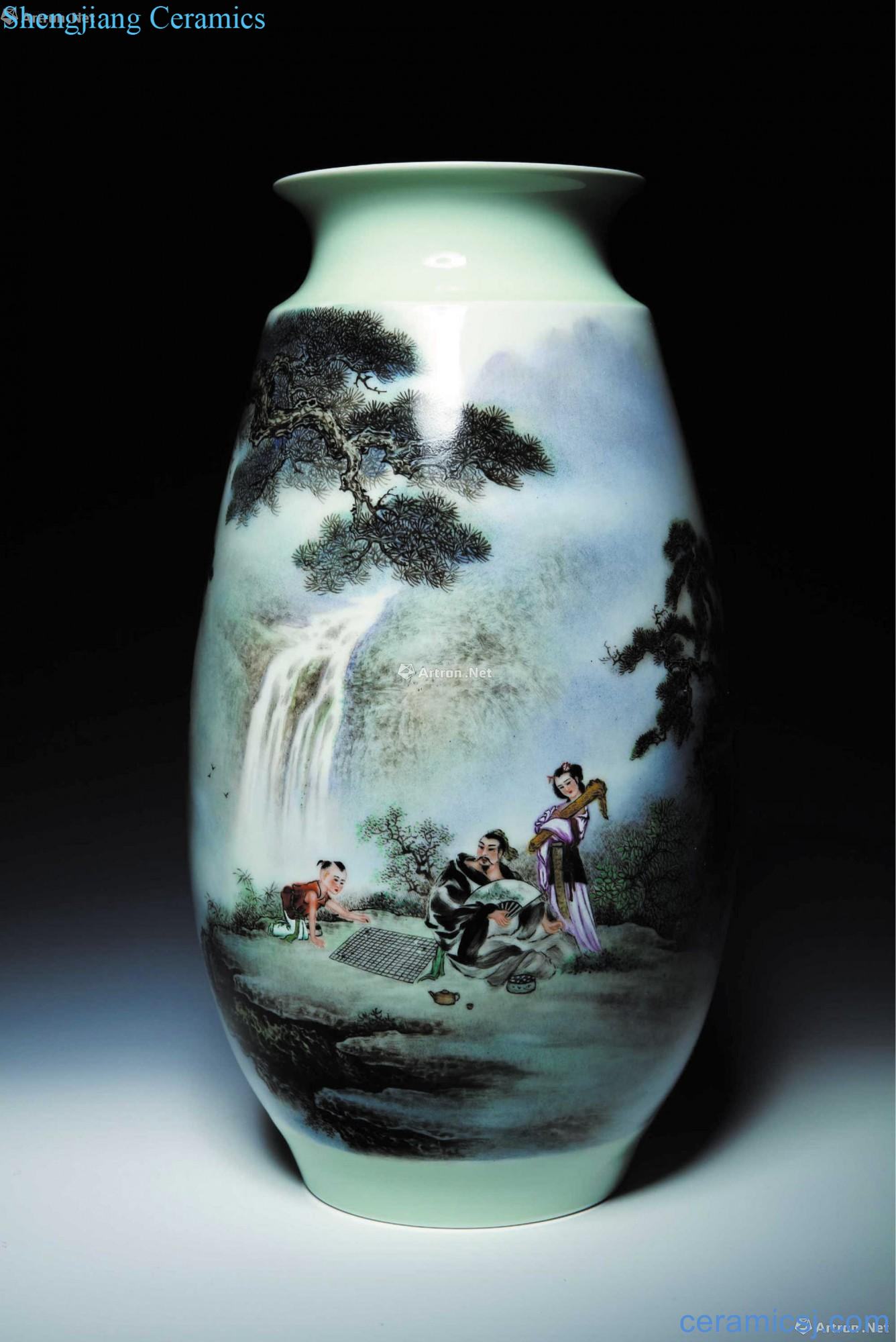 In morning zhou yu Chen states "music" in the chess famille rose porcelain