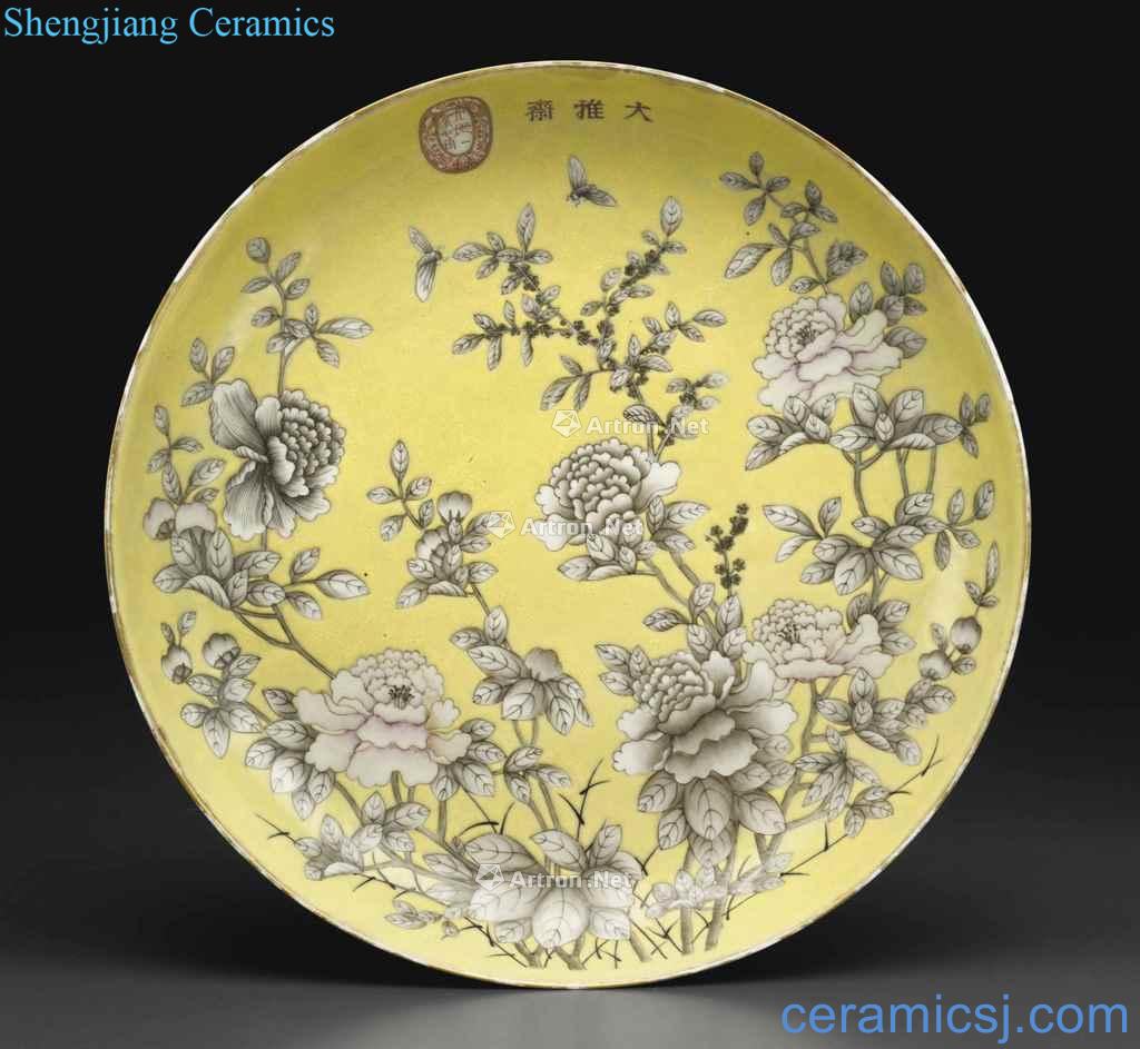 Qing guangxu Great lent yellow powder ink color peony pattern plate of guangxi