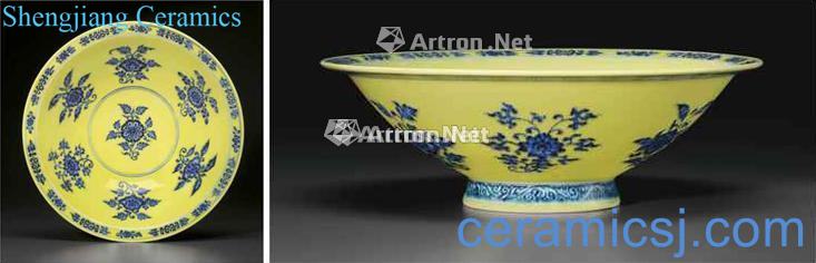 Qing qianlong Grain fold along the 盌 yellow to blue and white flowers