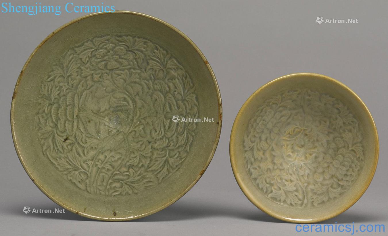 Northern song dynasty/gold Yao state kiln green glaze peony flower grain 盌 (two)