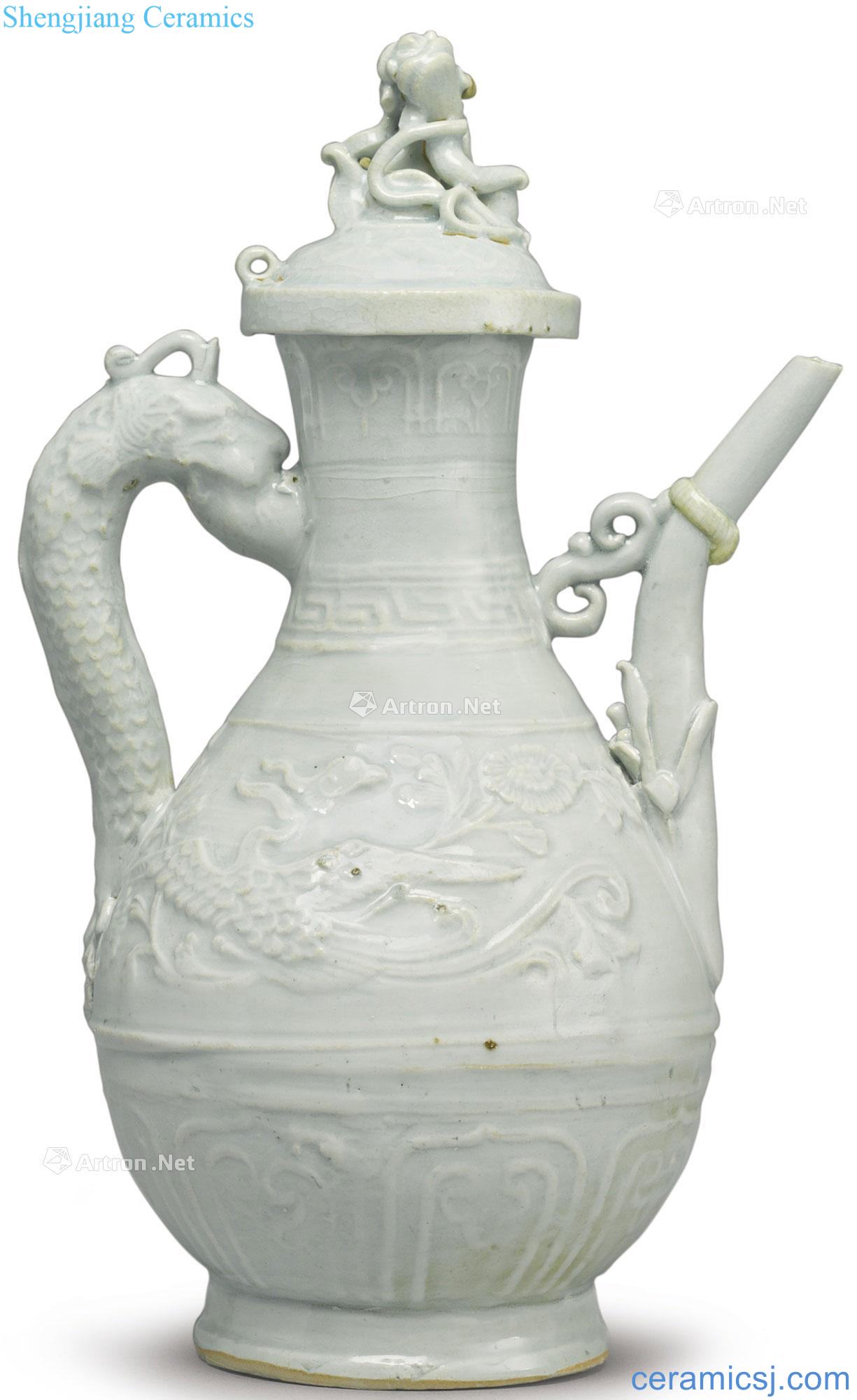 yuan Green white glazed chicken stripes "dragon's handle ewer with cover