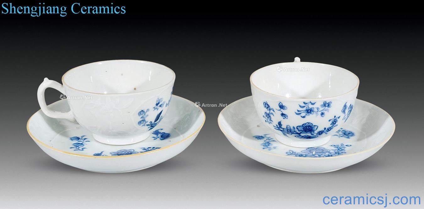 Qing qianlong blue mold flower cups and saucers (a)