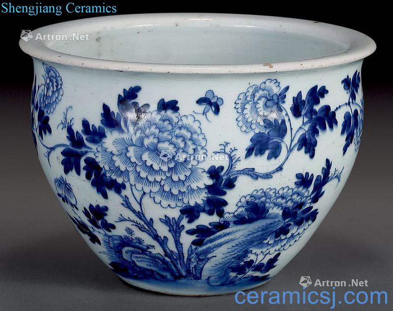 Mid qing Blue and white flowers cylinder