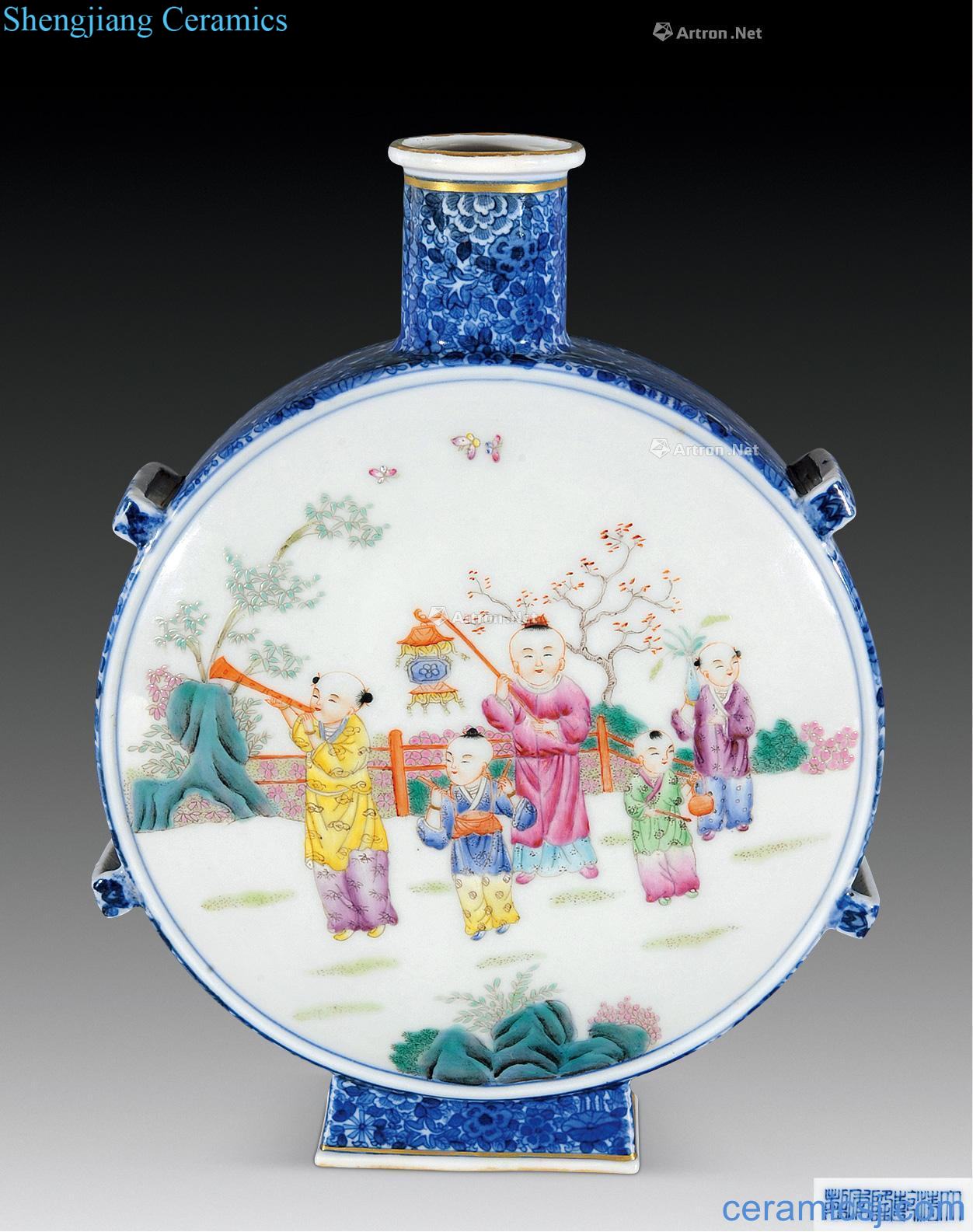 The late qing dynasty Blue and white enamel on bottle baby play
