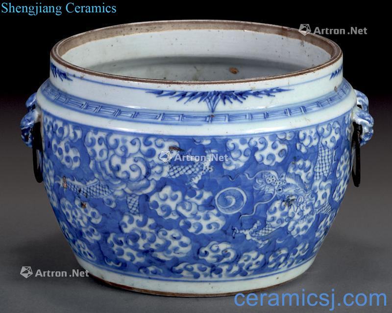 Mid qing Blue and white dragon porridge pot