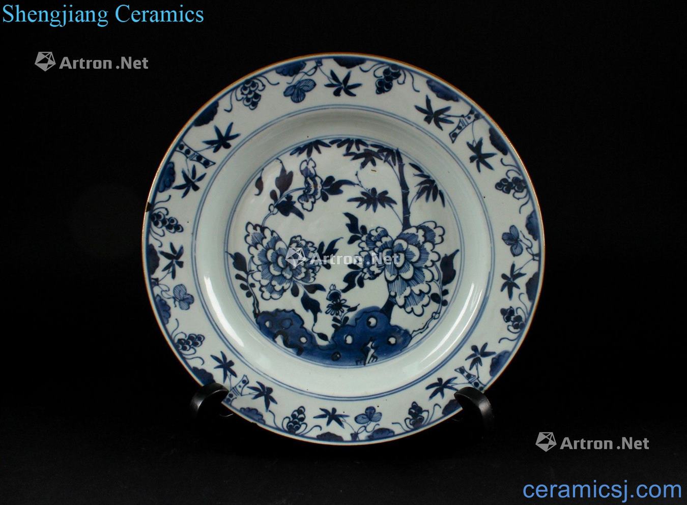 The qing emperor kangxi Blue and white bamboo stone peony grains