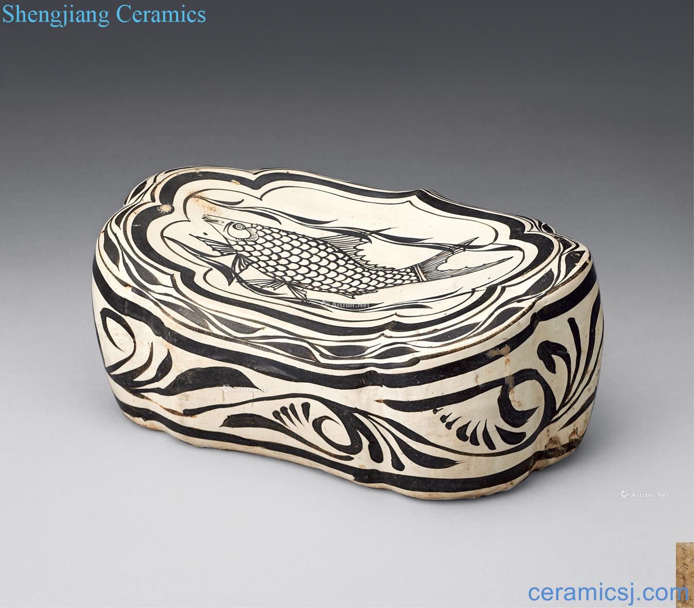 The song dynasty Magnetic state kiln water-wave pillow