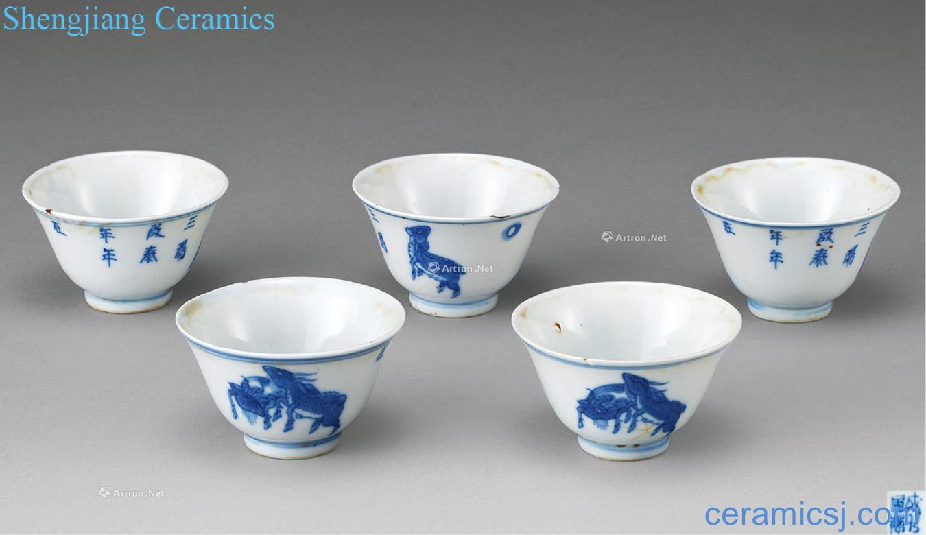 The qing emperor kangxi Blue and white three Yang kaitai, grain cup (five guest)