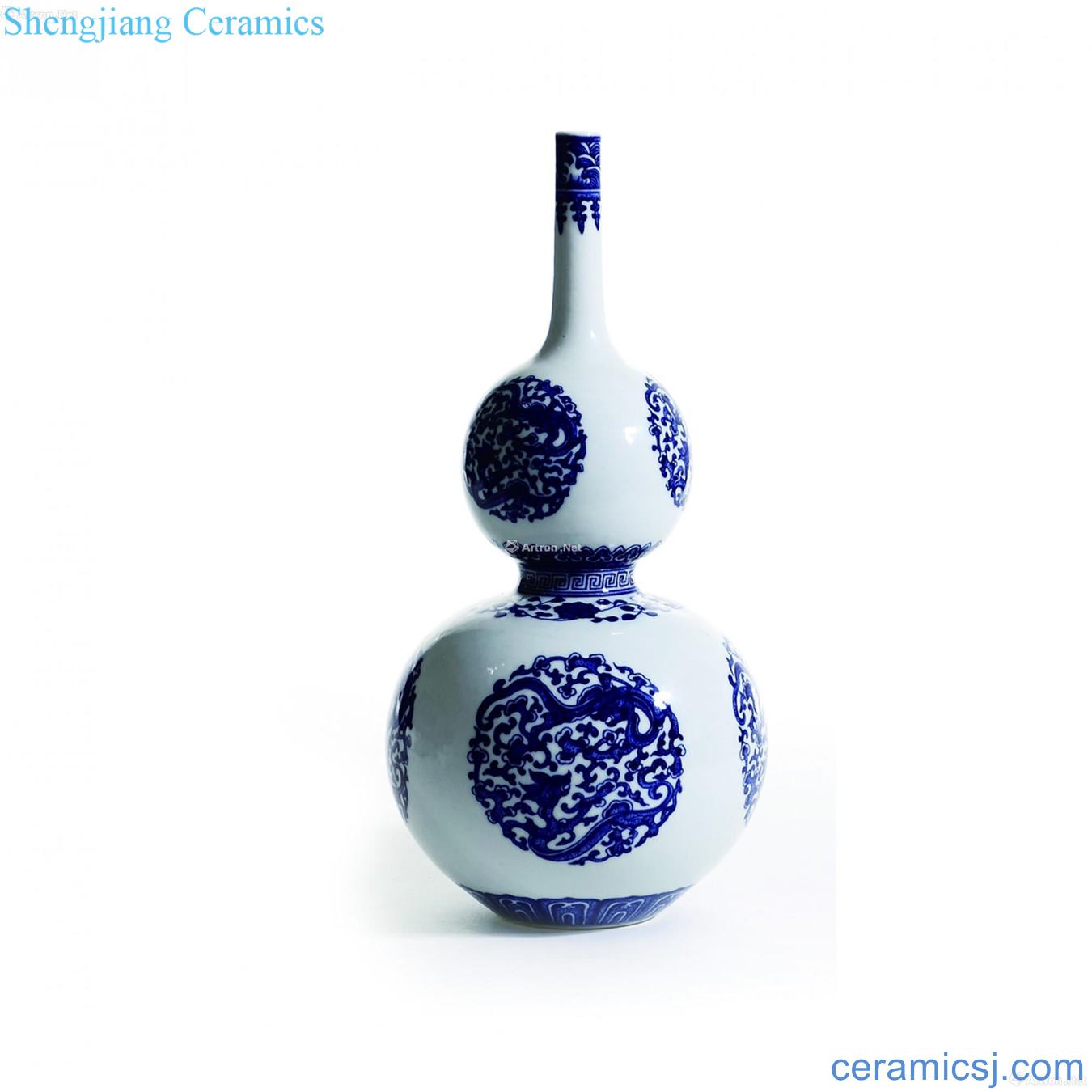 Blue group dragon emperor qianlong paragraph gourd bottle (with certificate)