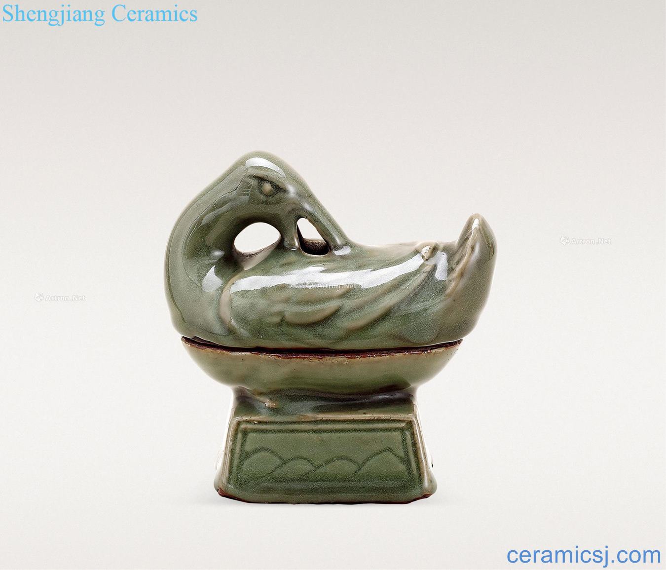 Ming Longquan duck shape of fragrance