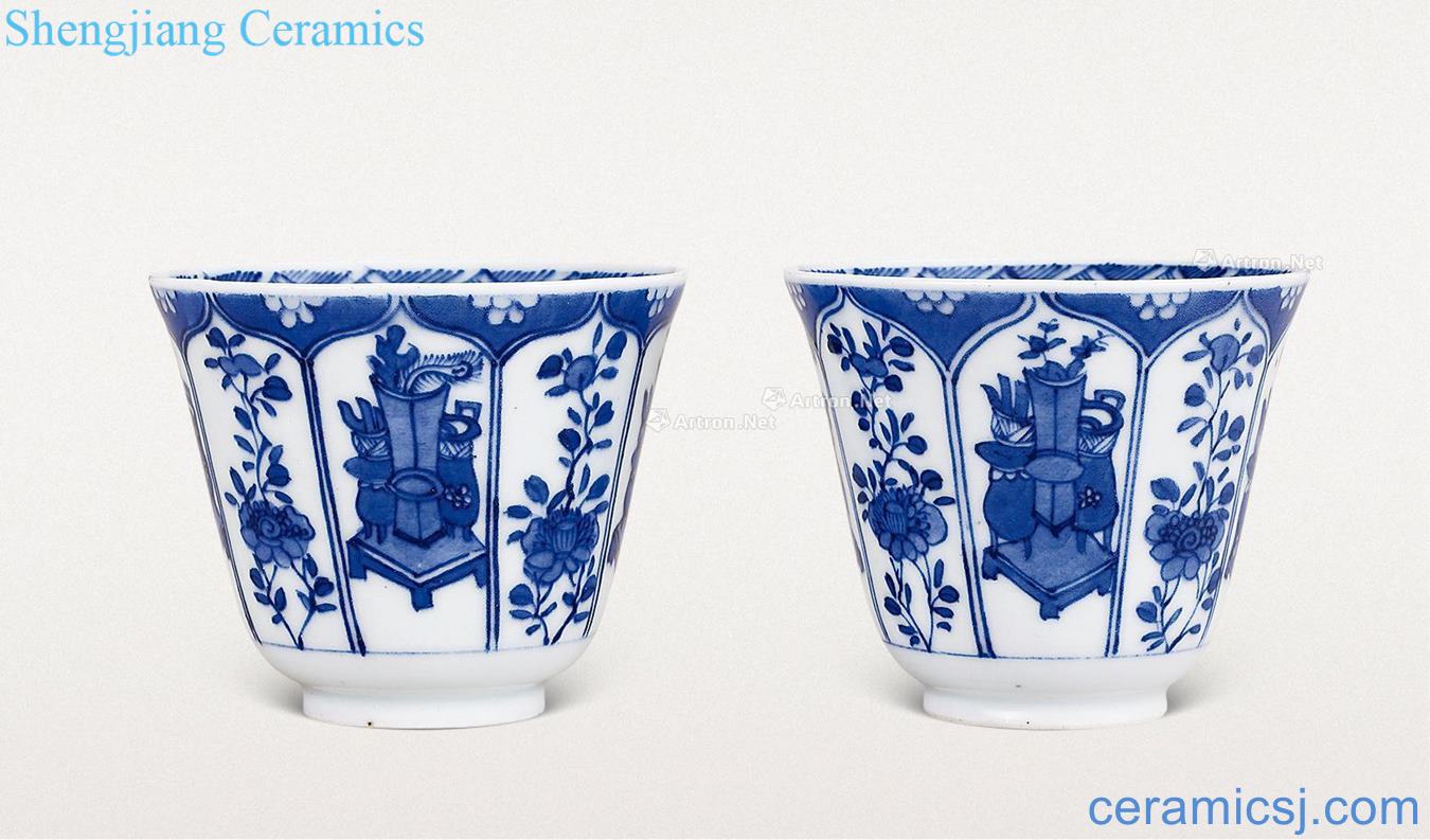 The qing emperor kangxi Blue and white sweet flowers and grain cup (a)