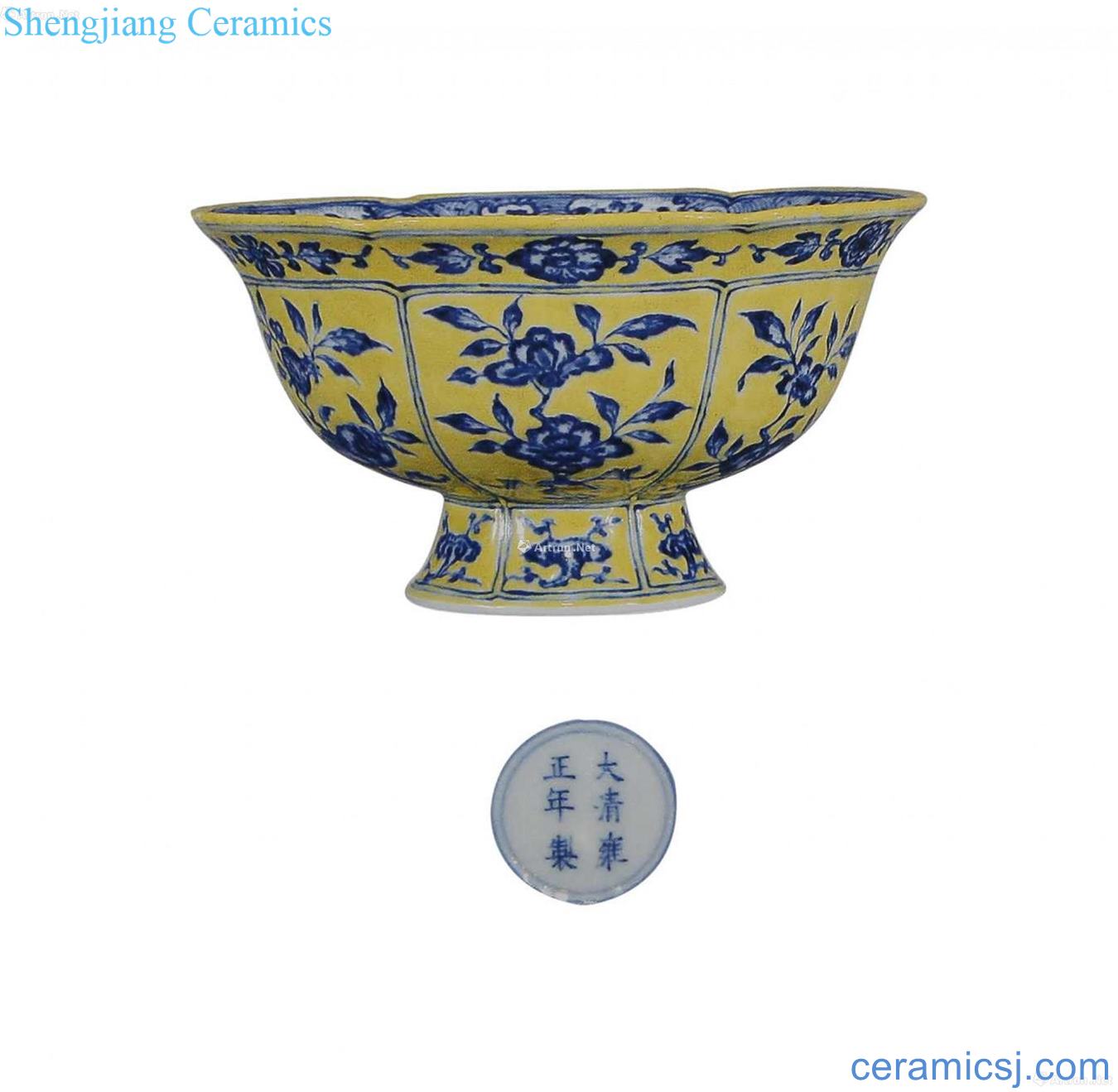 About yellow to blue and white flower mouth footed bowl