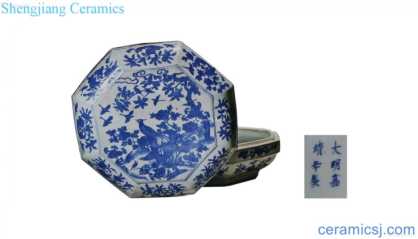 Blue and white flower on eight side cover box