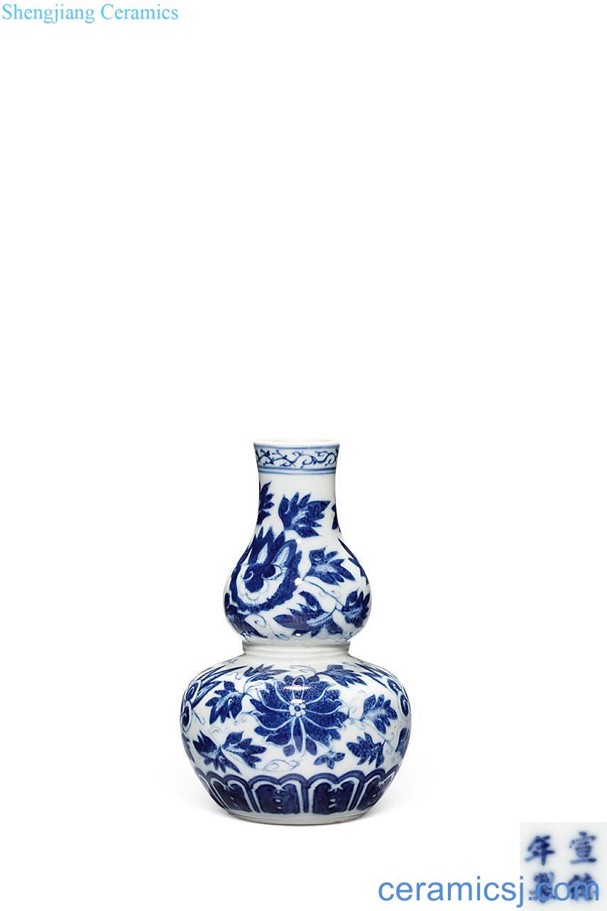 In late qing dynasty Blue and white flower grain bottle gourd