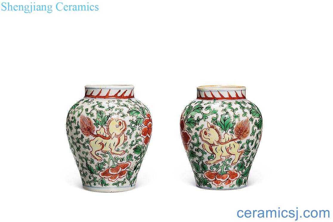 The qing emperor kangxi Colorful flowers lion grain tank (a)