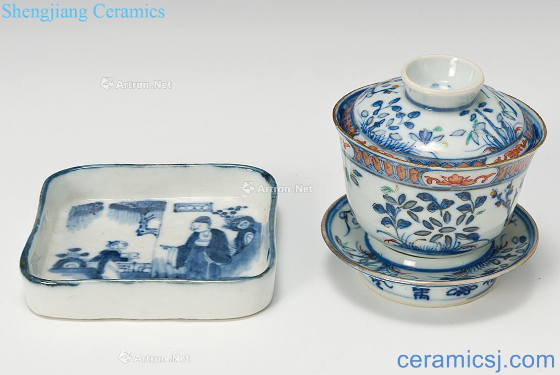 In the 19th century Blue and white enamel three bowls and blue and white caps