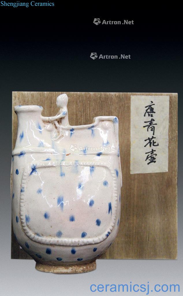 Tang dynasty porcelain pot
