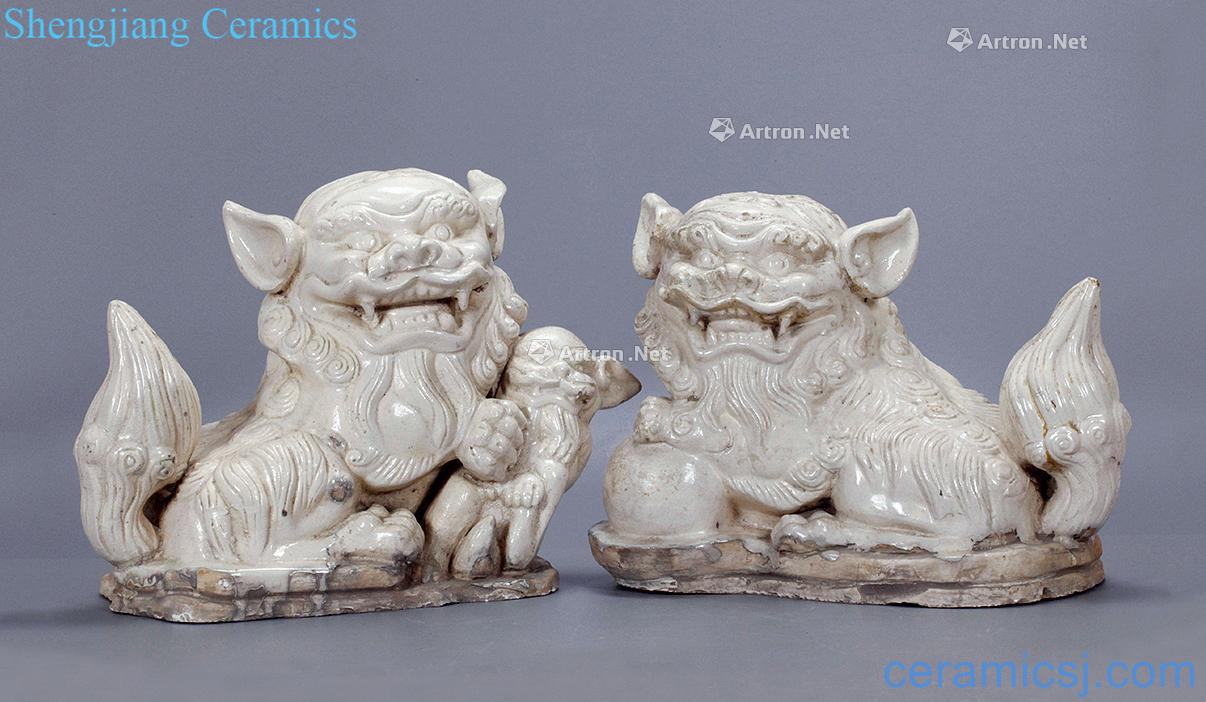 Ming magnetic state kiln lions (a)
