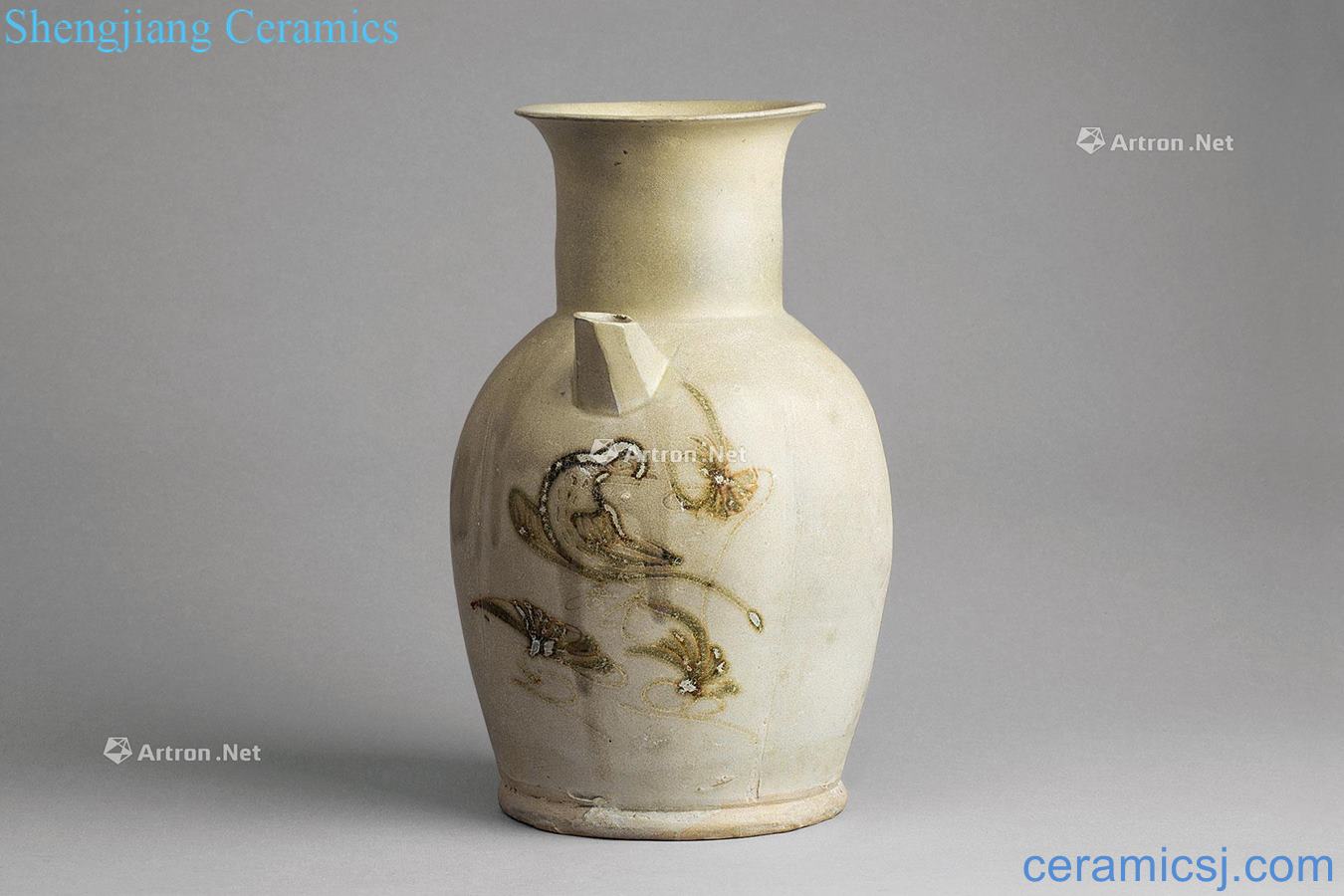 The tang dynasty Changsha kiln painting of flowers and grain ewer