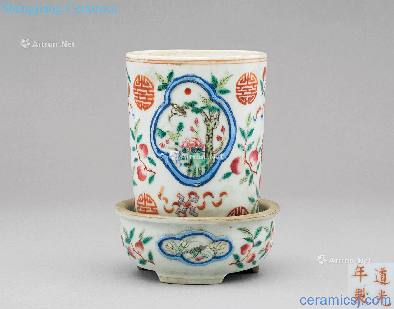Qing dynasty powder enamel stays far and grain flowerpot