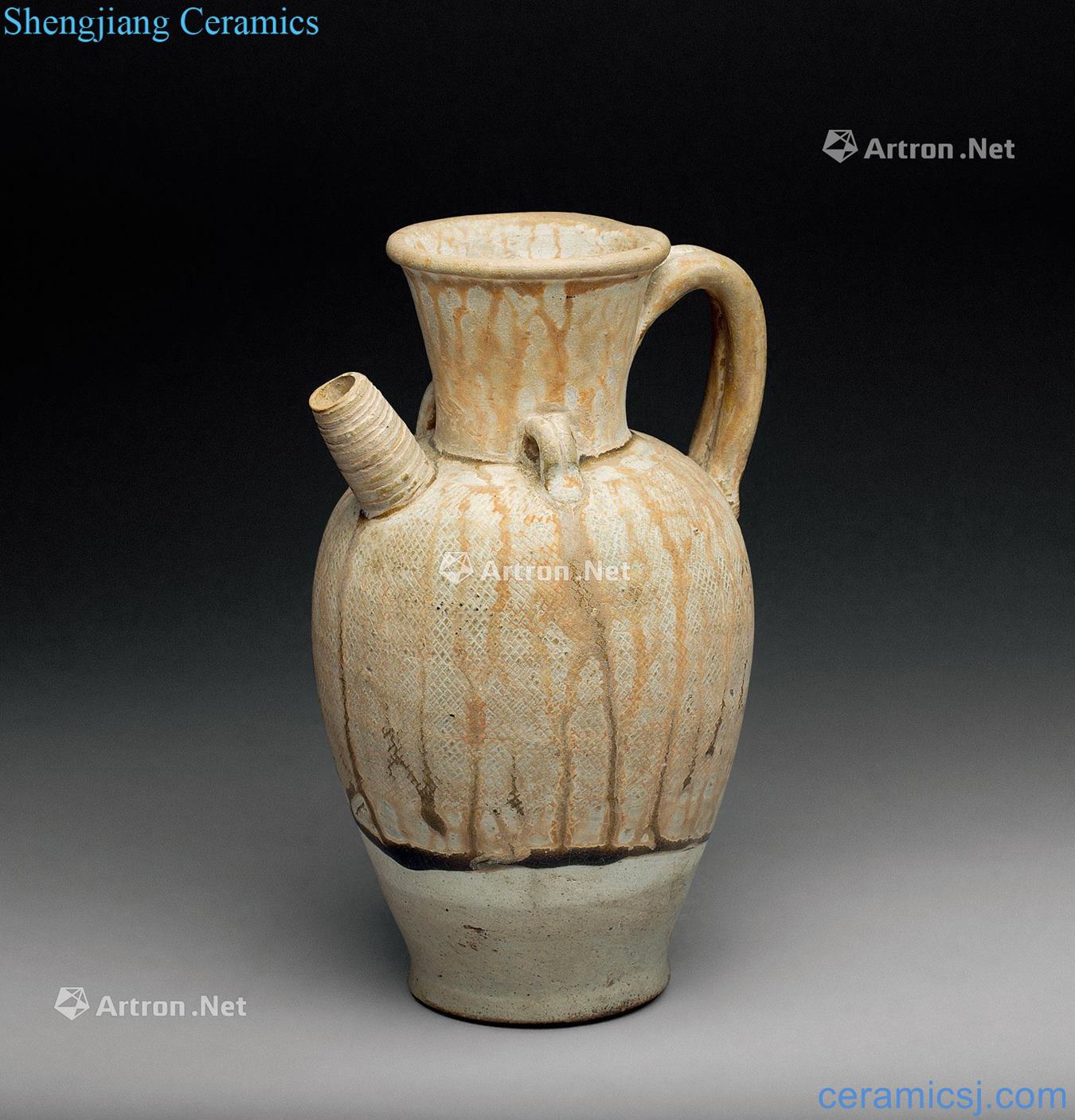 Seats in the tang dynasty grain double ewer