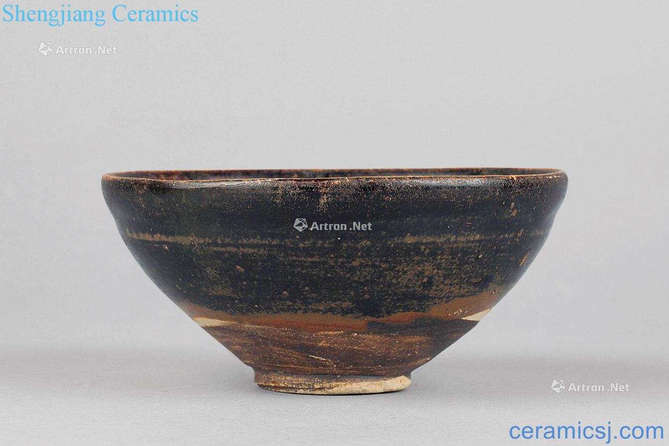 The song dynasty Jizhou kiln paper-cut lines bowl