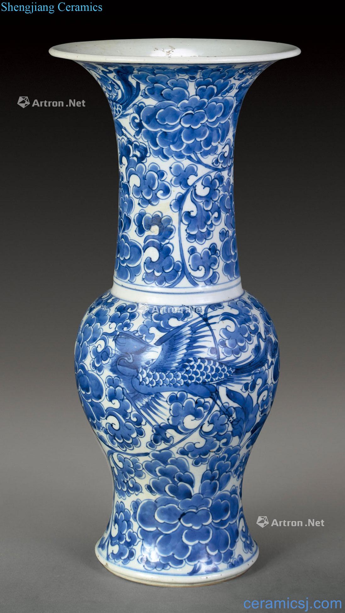 qing Blue and white wear peony fung PND tail-on statue