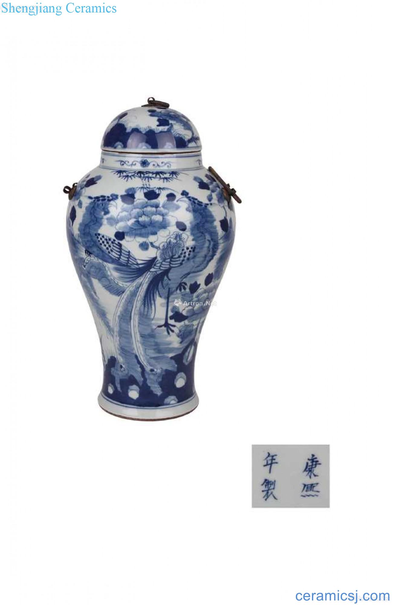 Blue and white wear peony fung mei bottle half cover