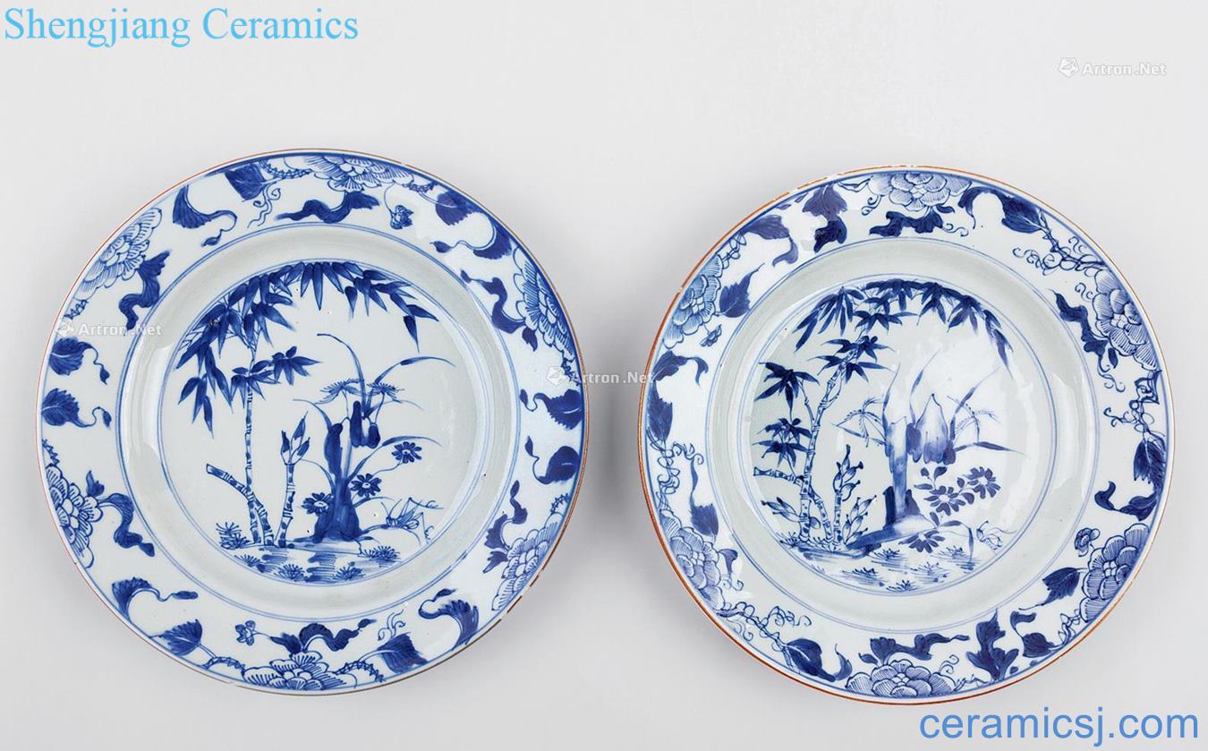 The qing emperor kangxi Blue and white flowers figure plate (2)