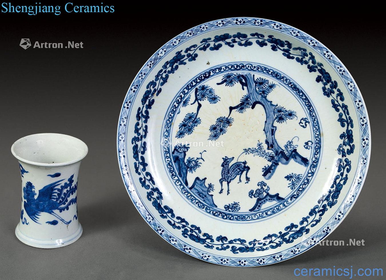 Qing porcelain plate, brush pot (2)