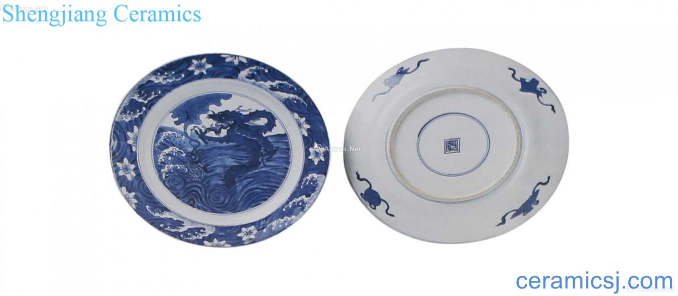 Blue and white fish dragon transform tray