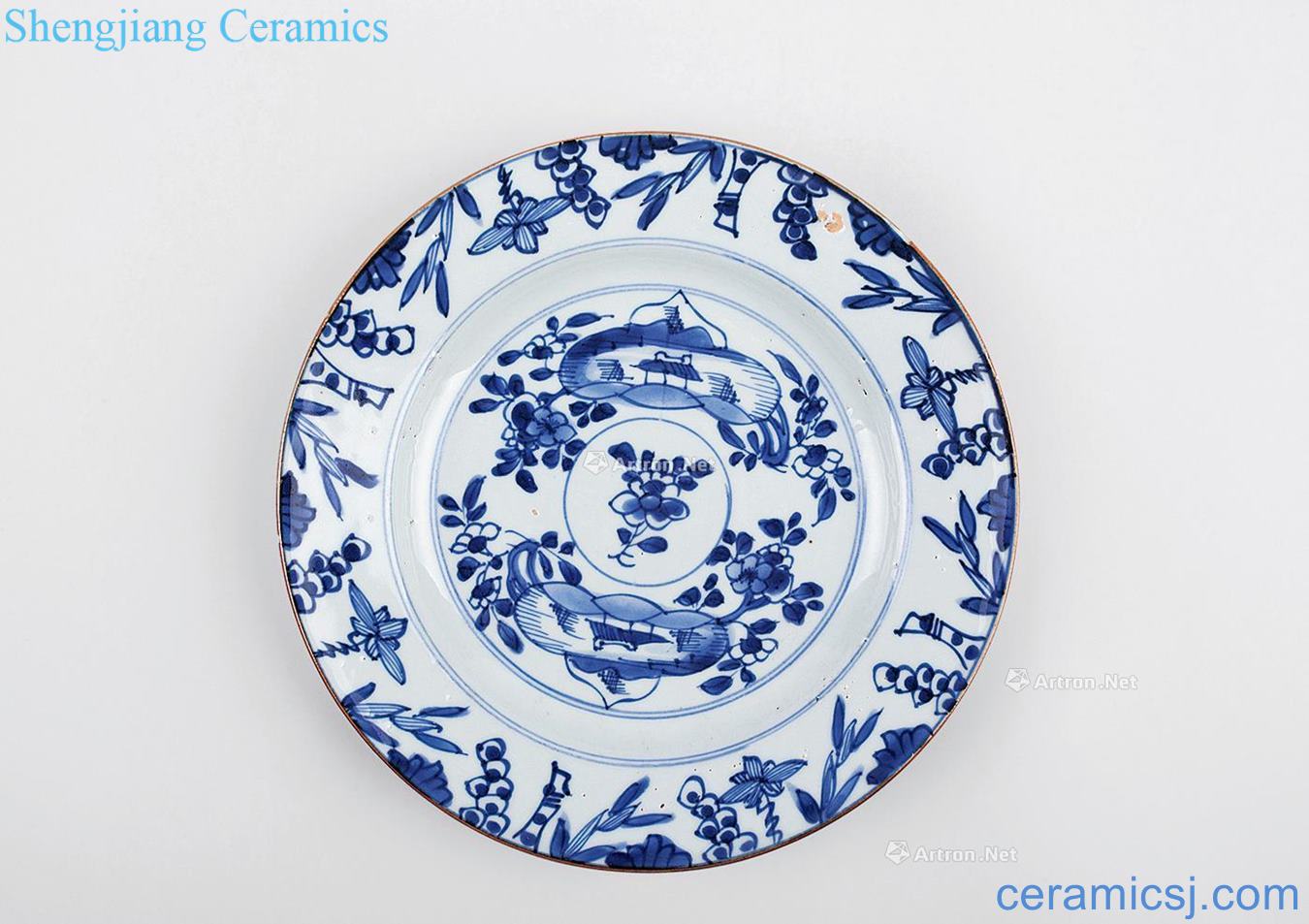 The qing emperor kangxi Blue and white flower disc