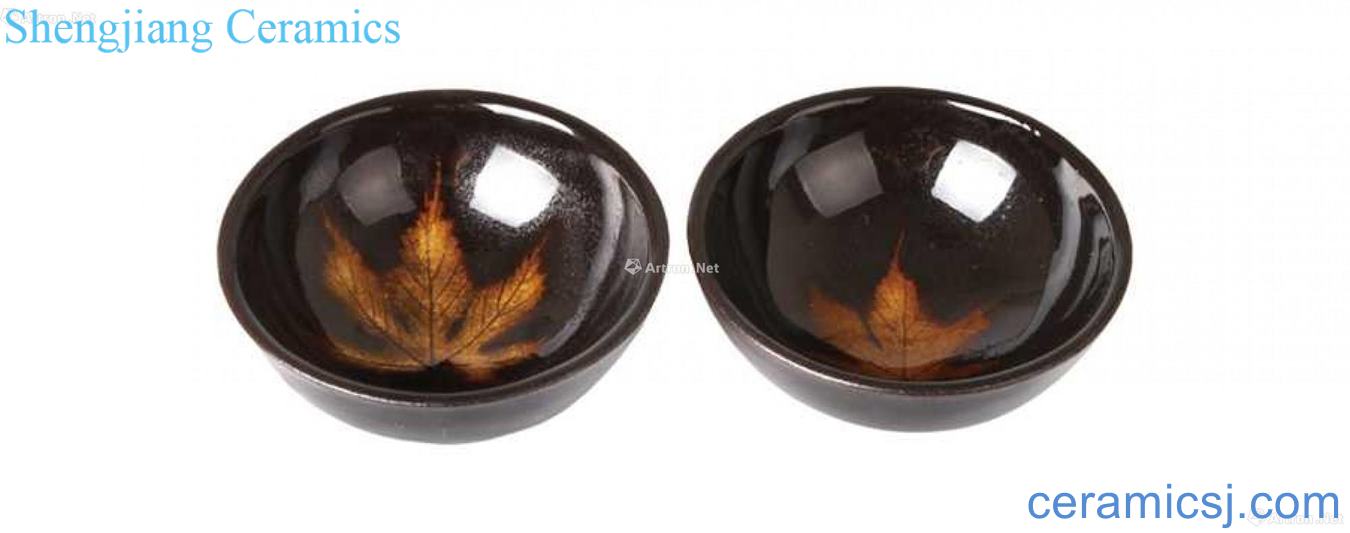 Maple leaf masterpieces small bowl