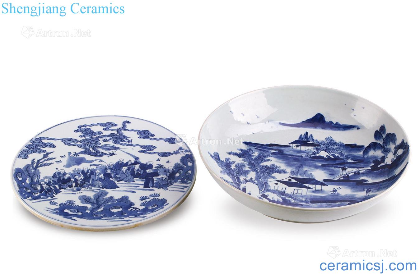 Qing QingHuaPan porcelain plate respectively