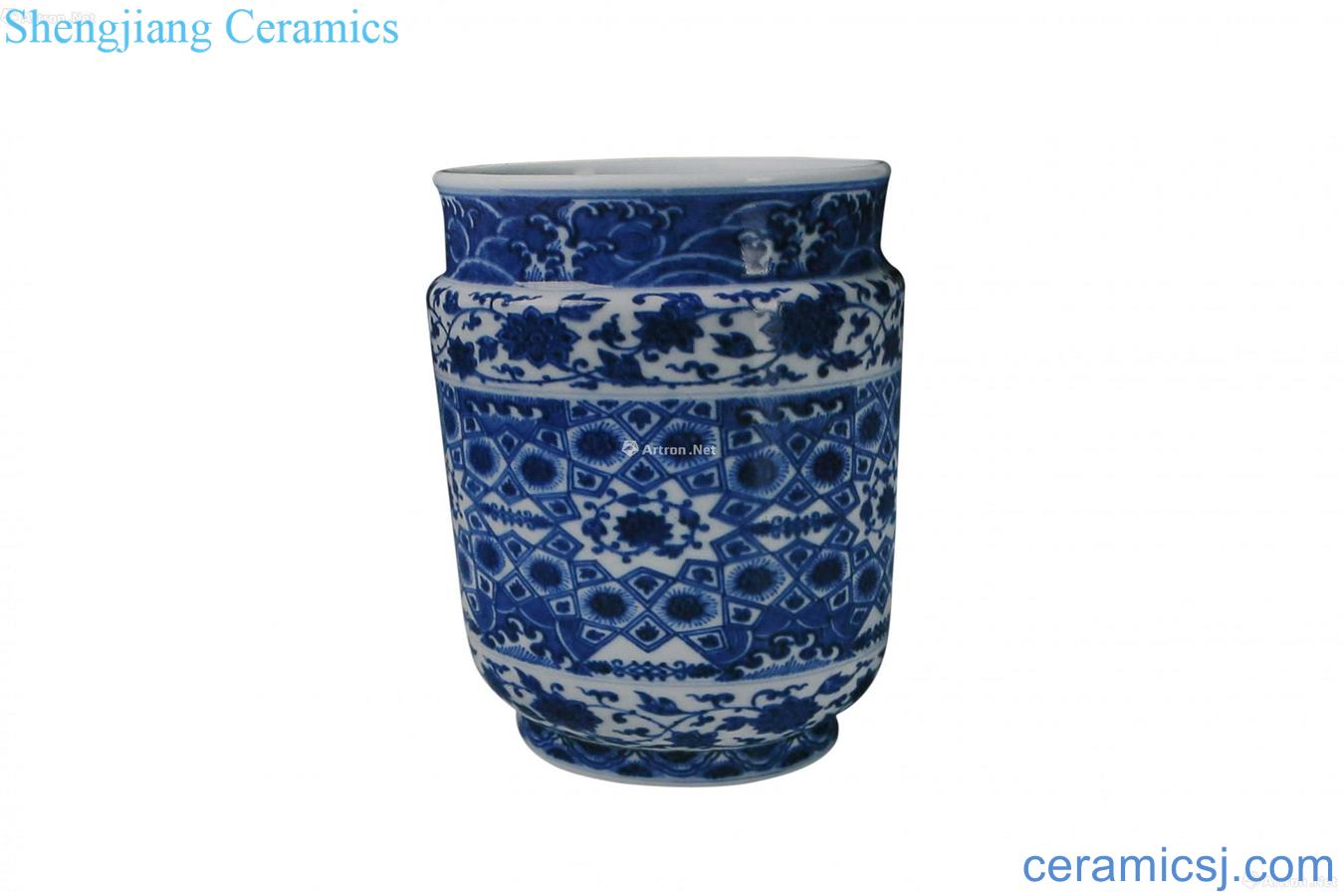 Blue and white ice MeiWen zhuang pot