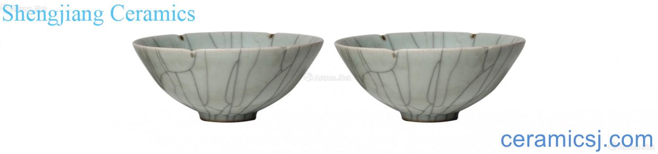 Kiln celadon kwai mouth bowl