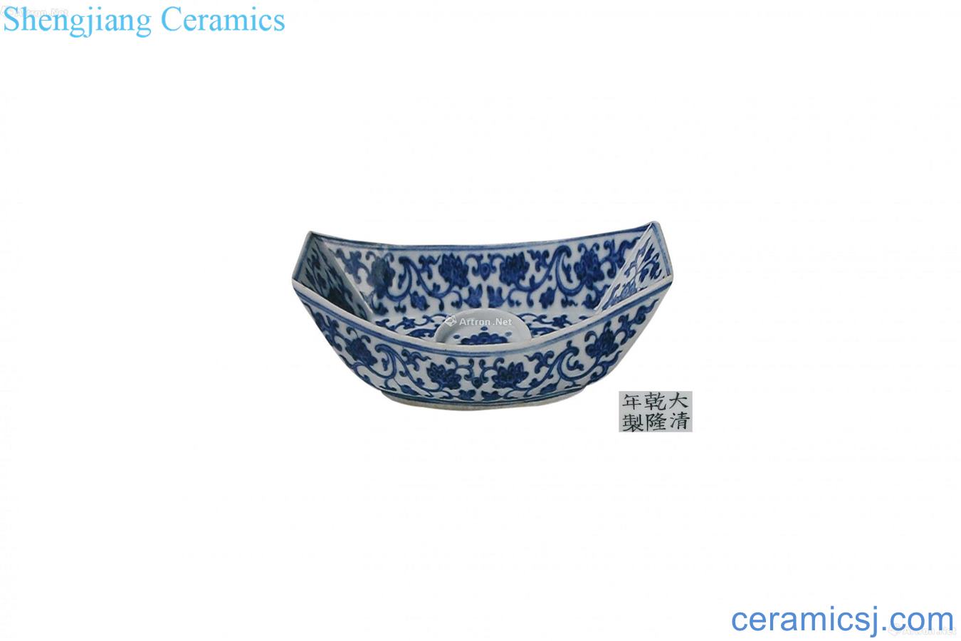 Blue and white lotus flower grain tea boat