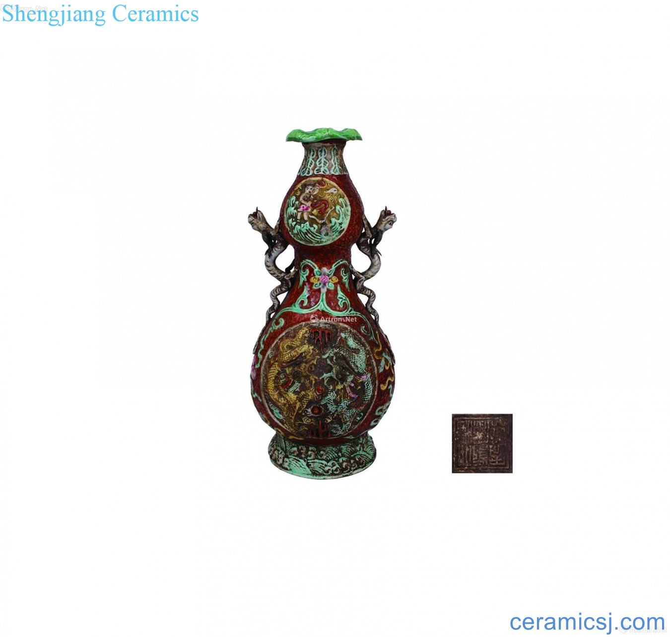 Red glaze enamel dragon bottle gourd