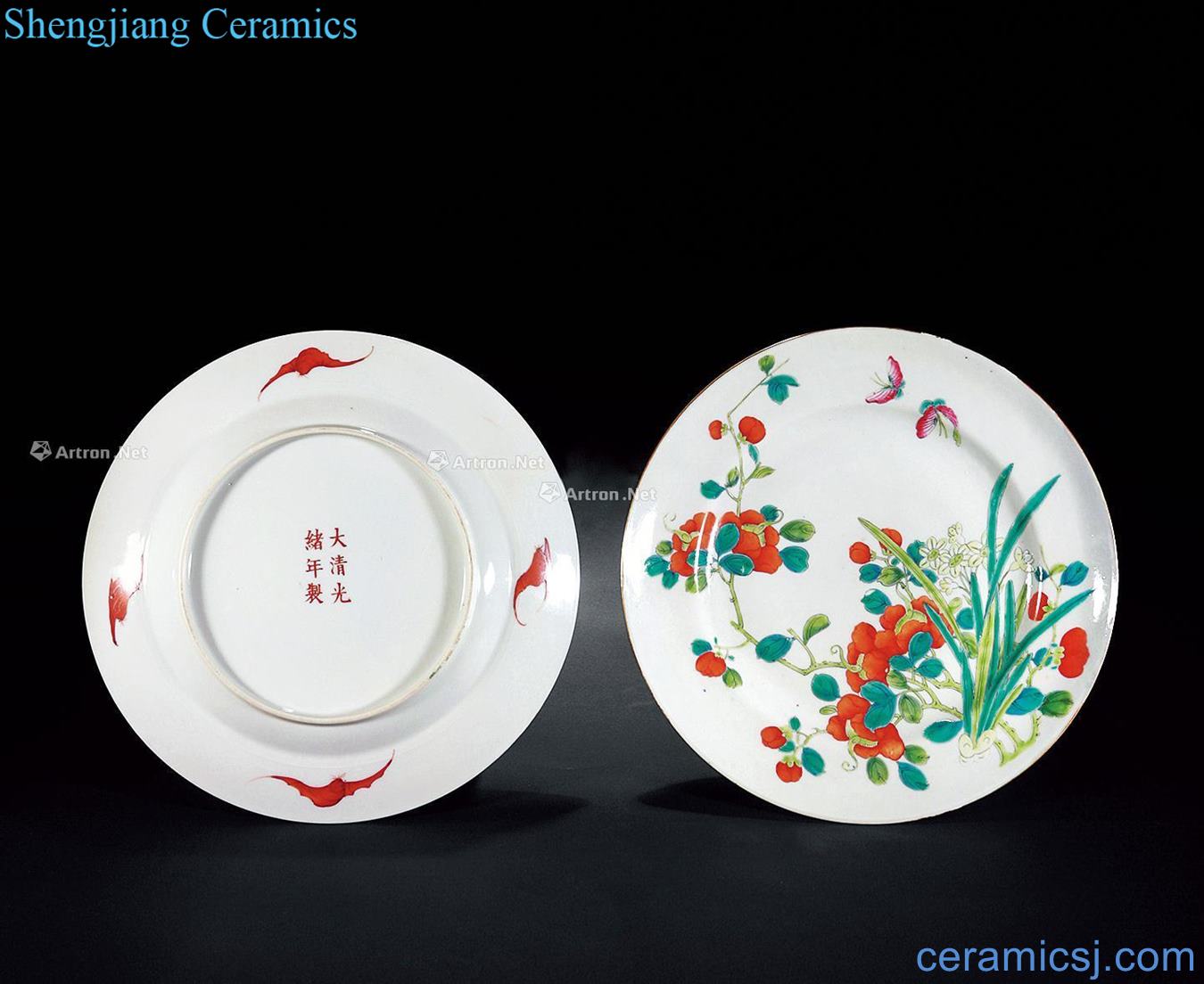 The famille rose flower butterfly tray reign of qing emperor guangxu (a)
