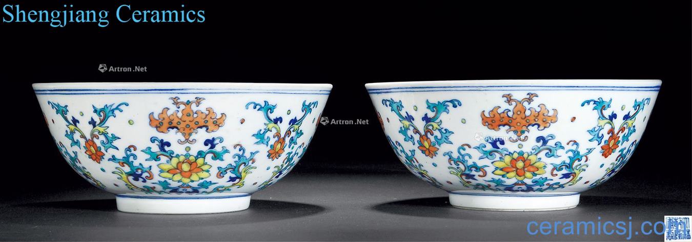 Qing porcelain enamel flowers green-splashed bowls (a)