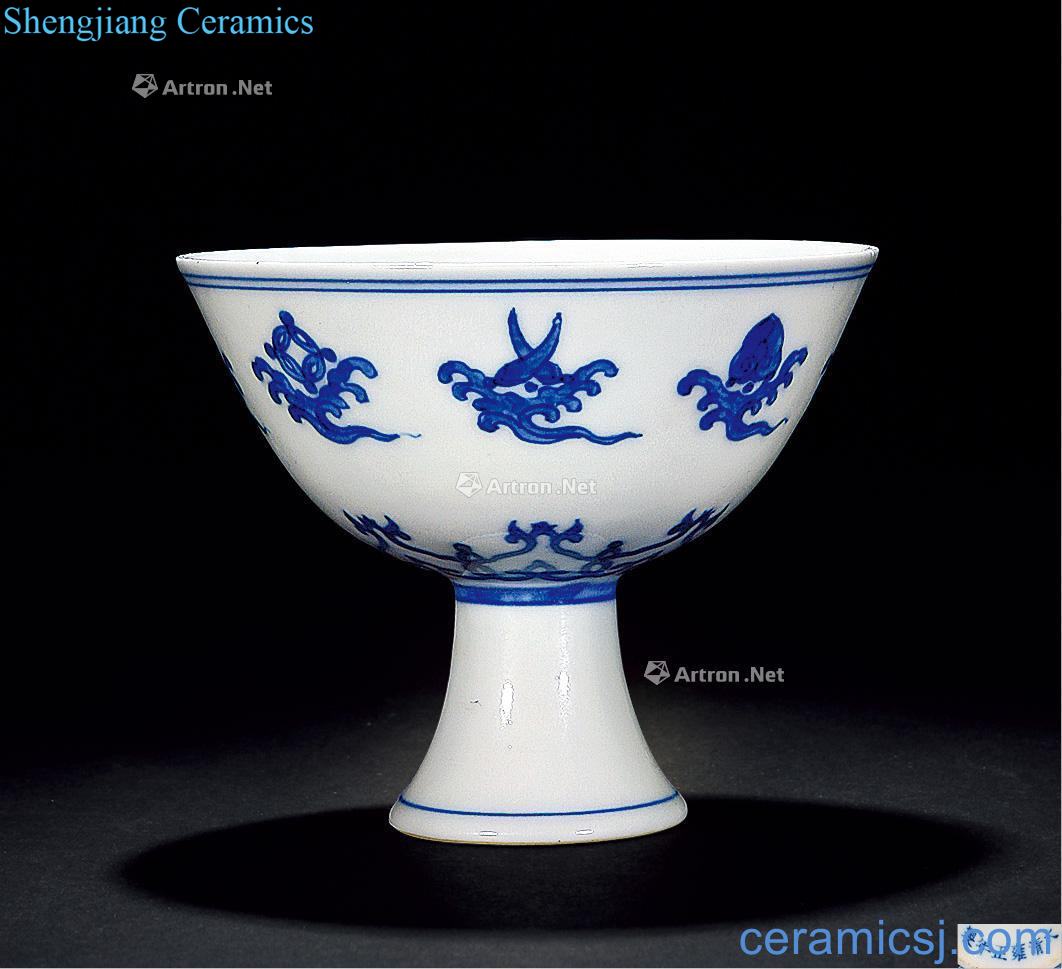 Qing yongzheng Blue and white sweet grain footed and small cup