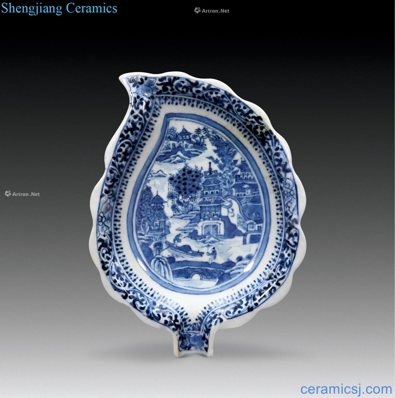 Qing qianlong Leaf shape plate of a castle in the blue and white characters