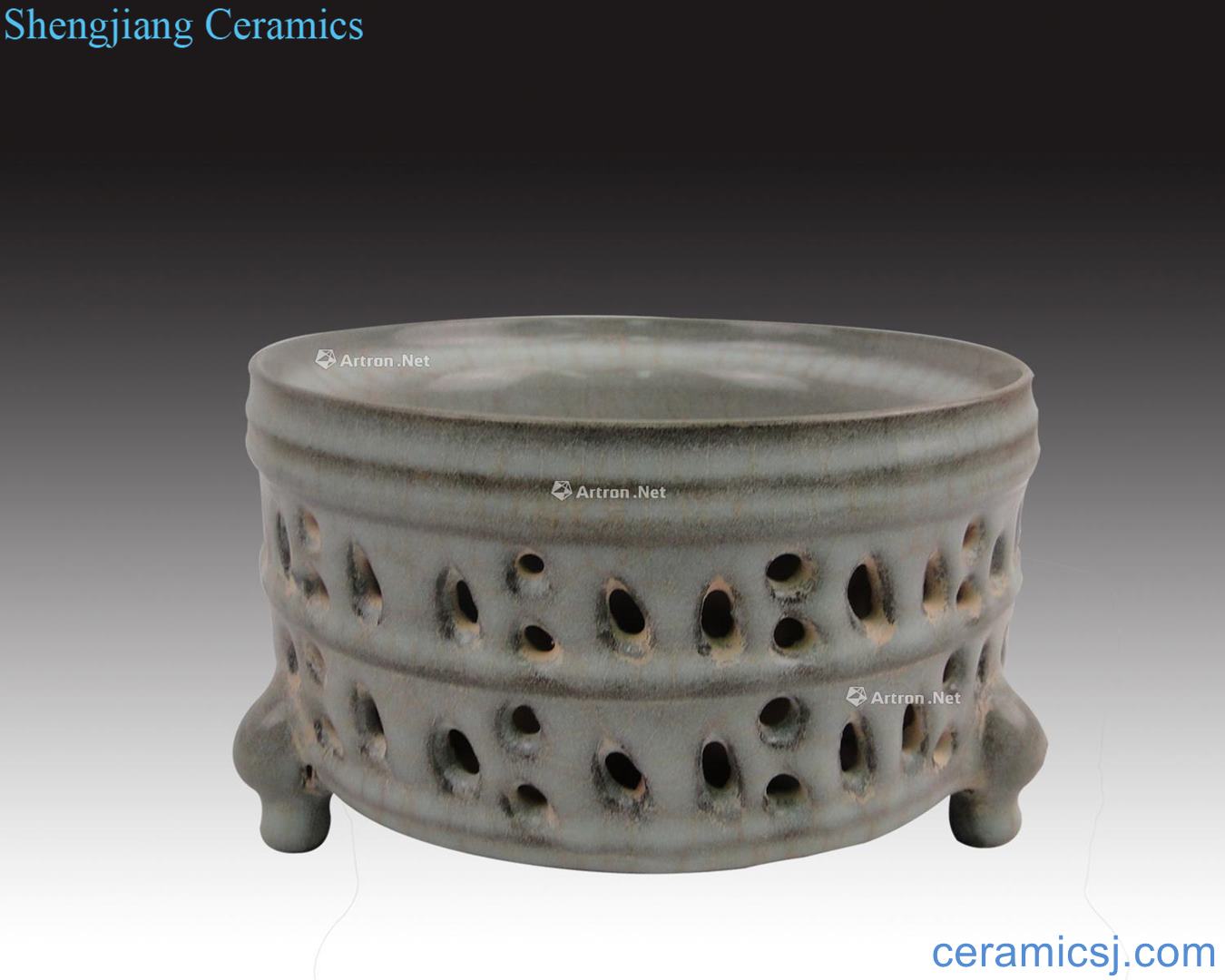 Song dynasty is hollow-out casket furnace