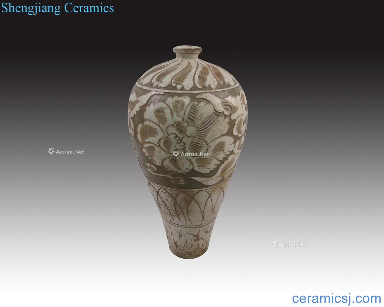 Northern song dynasty carved flower bottle