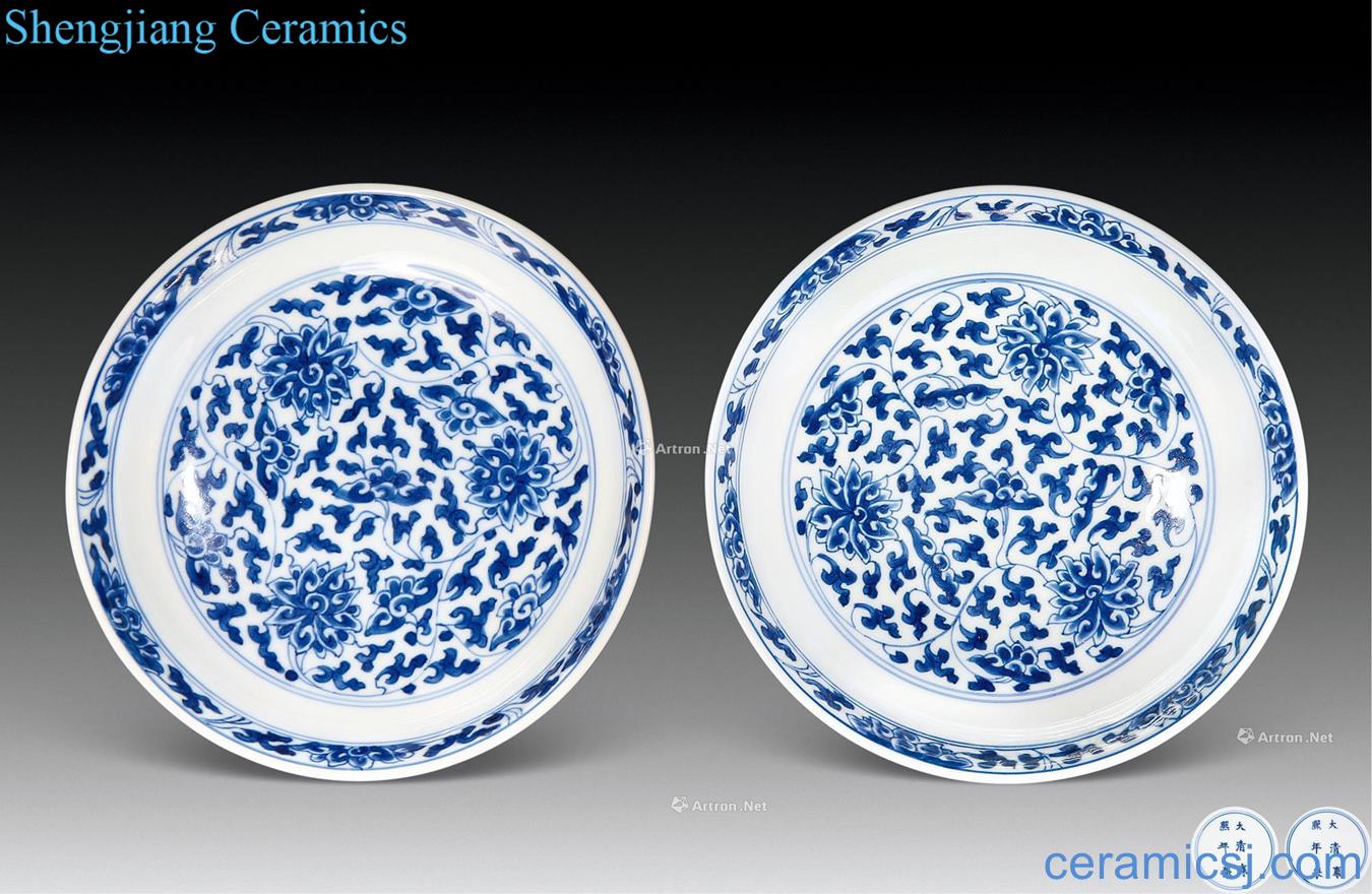 The qing emperor kangxi Blue and white tie up lotus flower tray (a)