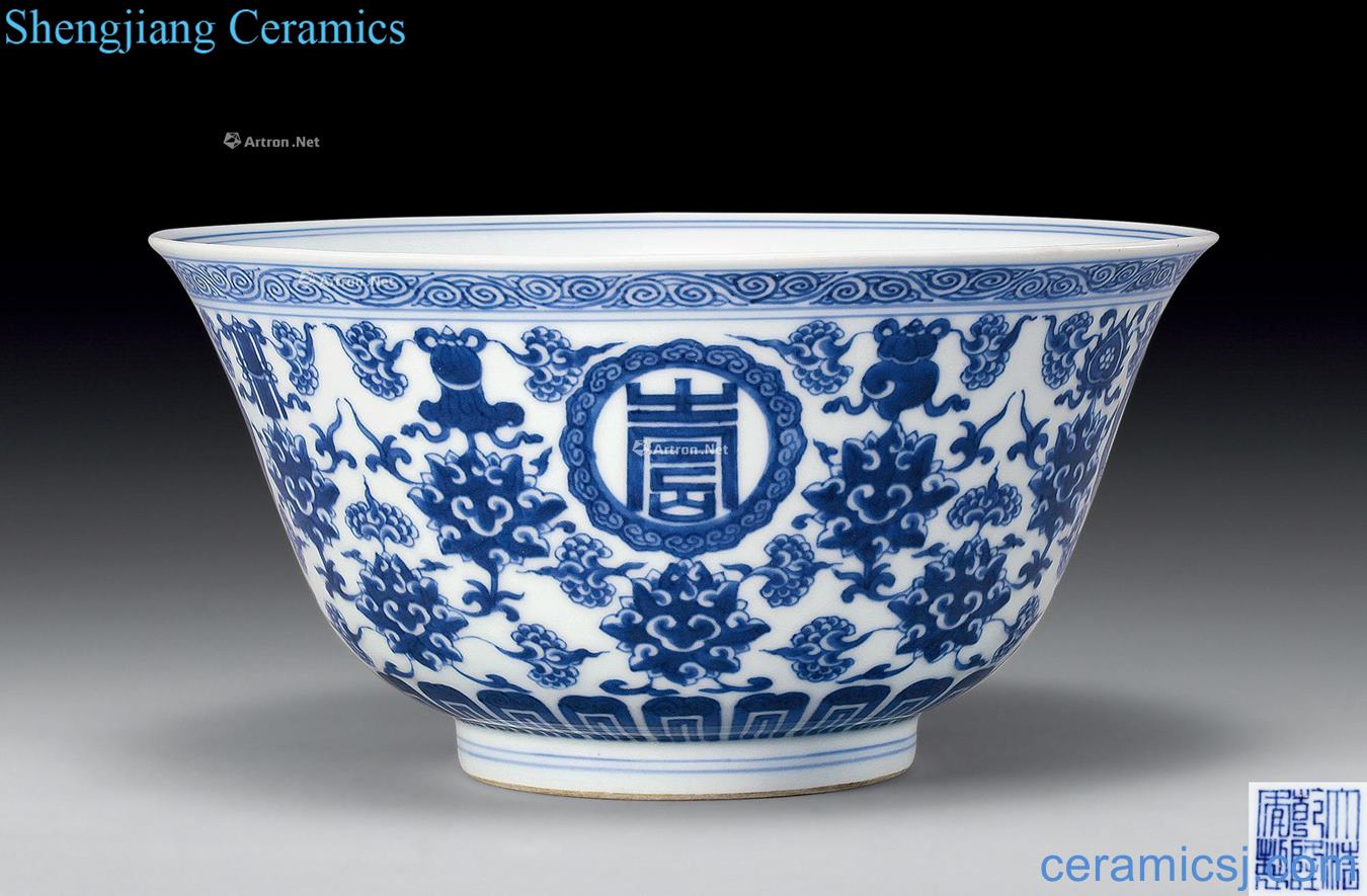 Qing qianlong Blue and white flower stays in a bowl