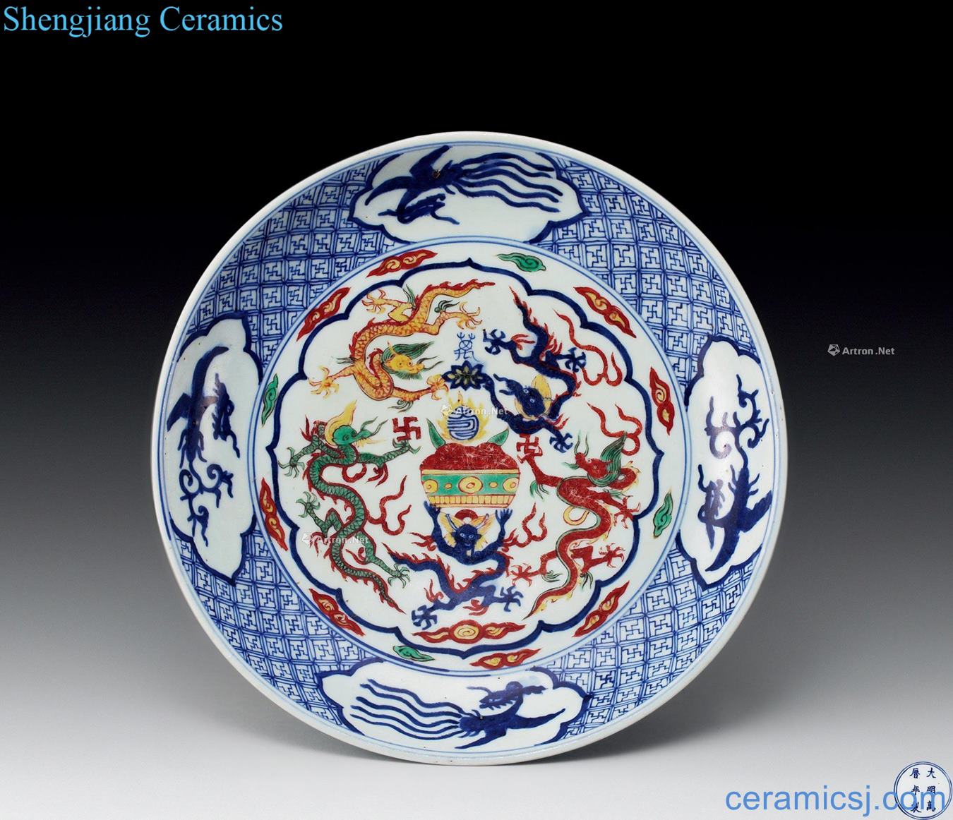 Ming wanli Blue and white five dragon tray