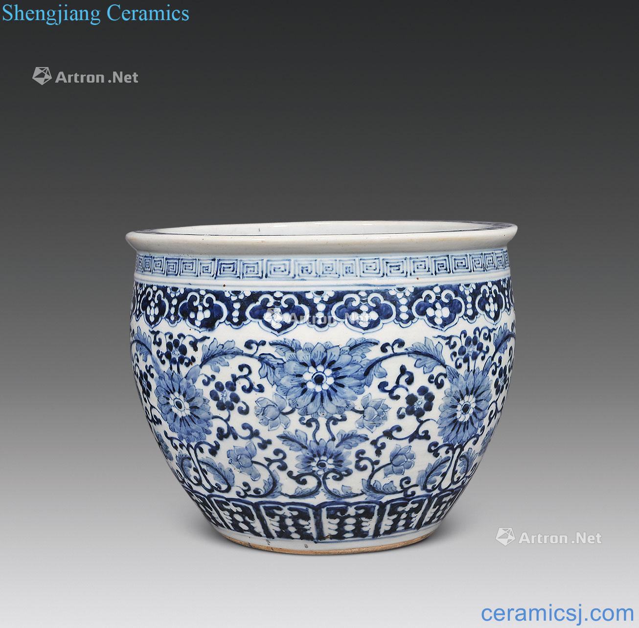 In late qing dynasty Blue and white lotus flower grain small cylinder